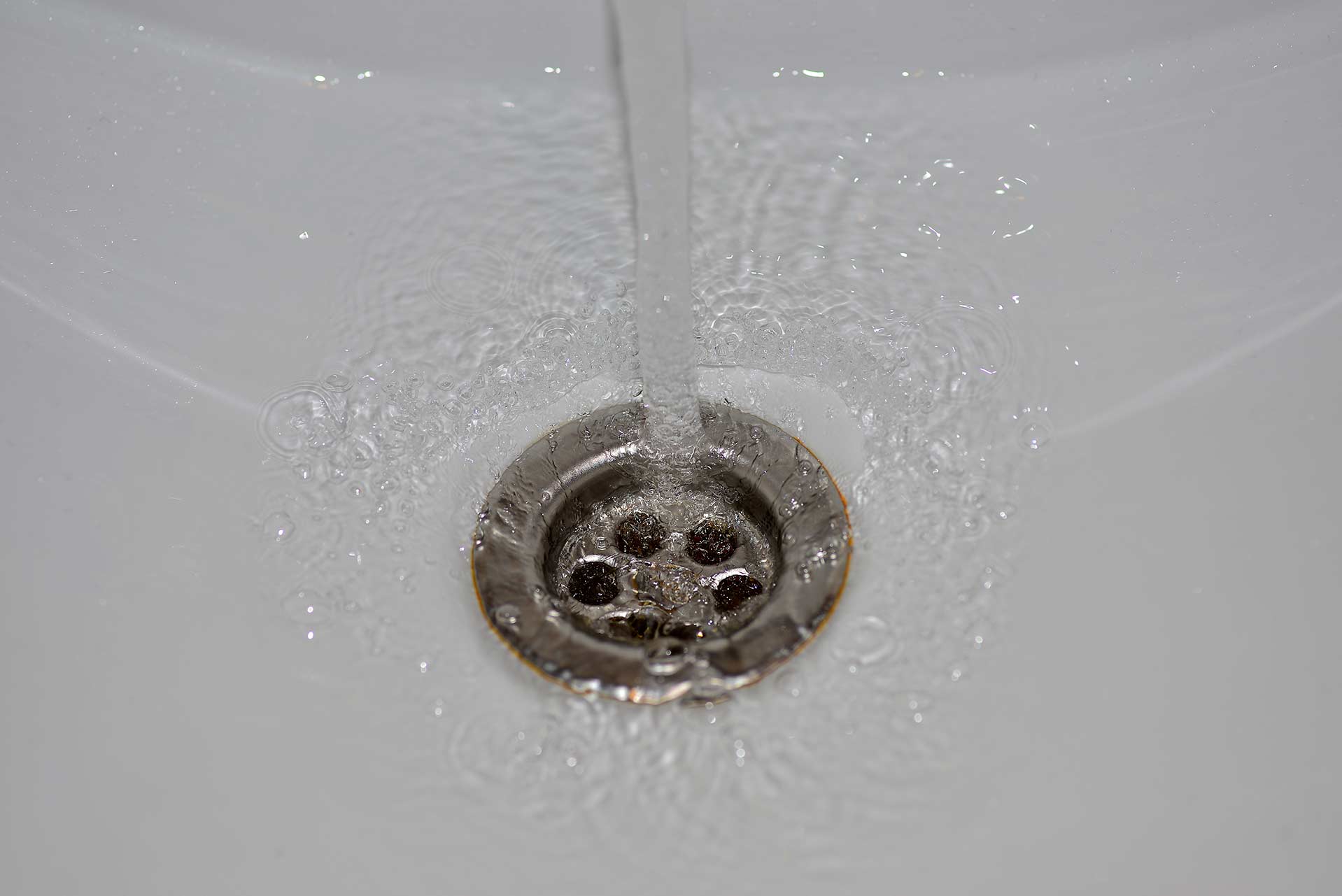 A2B Drains provides services to unblock blocked sinks and drains for properties in Weston Super Mare.